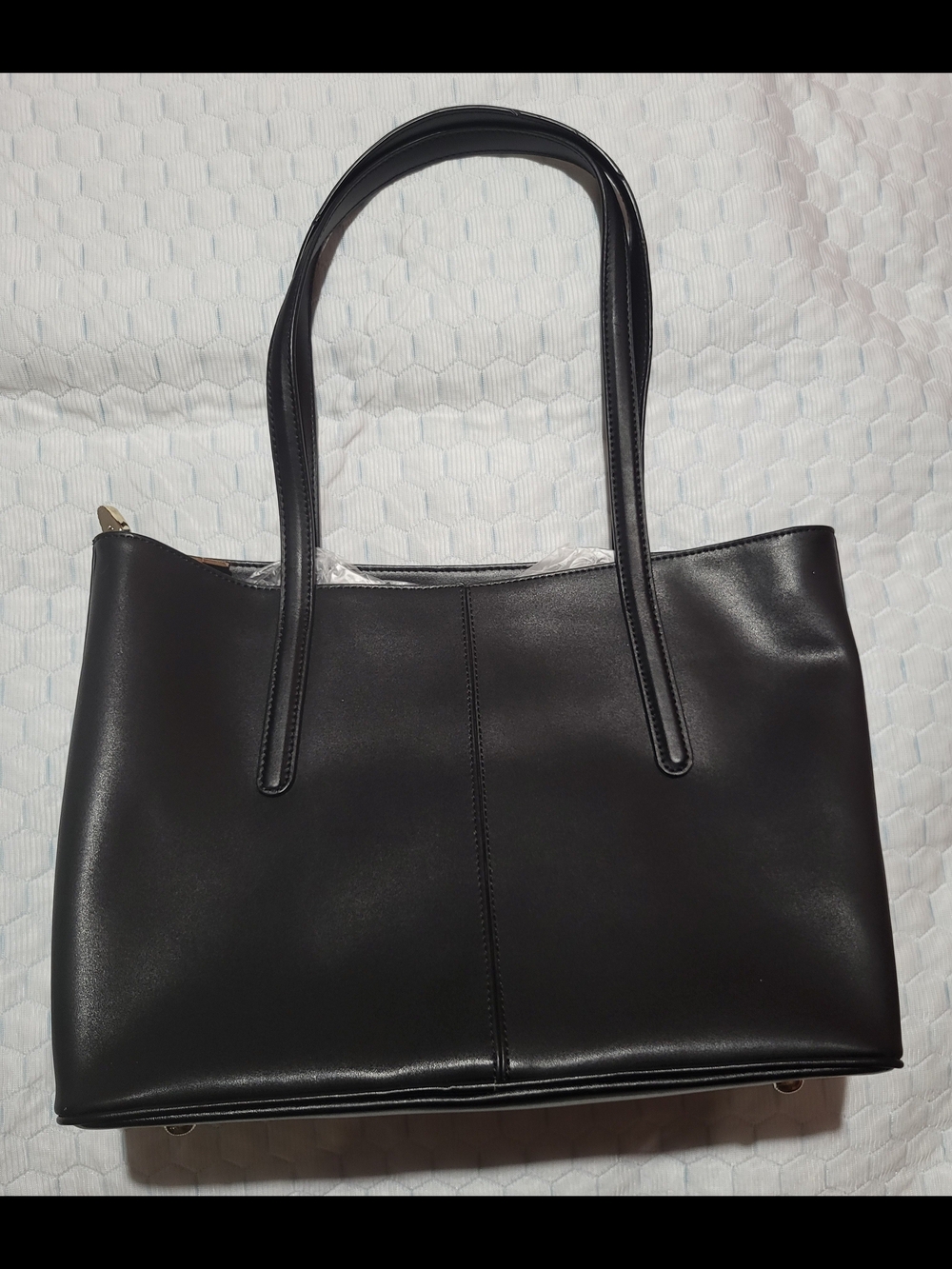 Classic Black Tote Bag - Elegant Everyday Carry